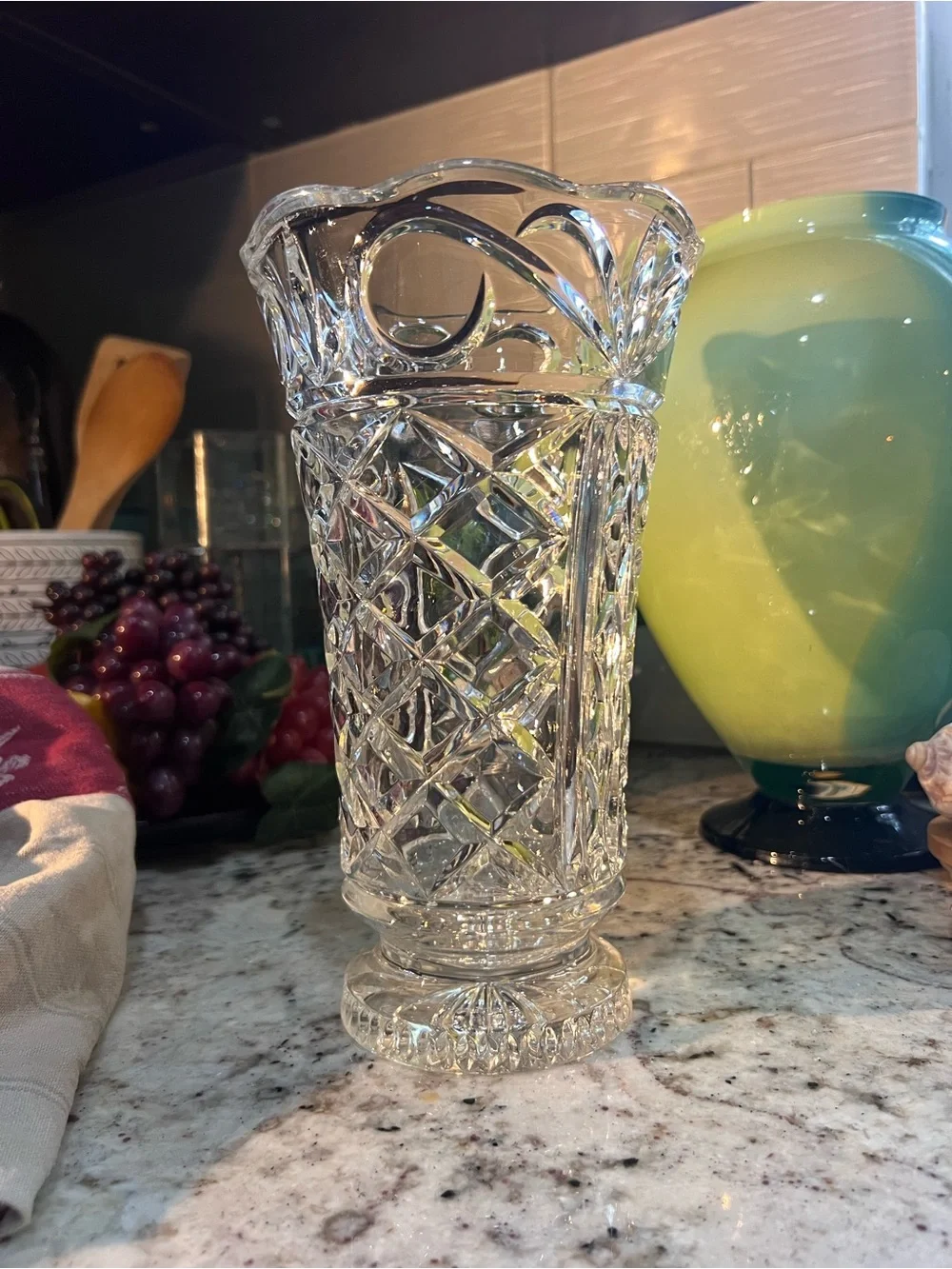Vintage Clear Cut Glass Vase - Crystal-Style Chipped base see picture - Picture 7 of 7